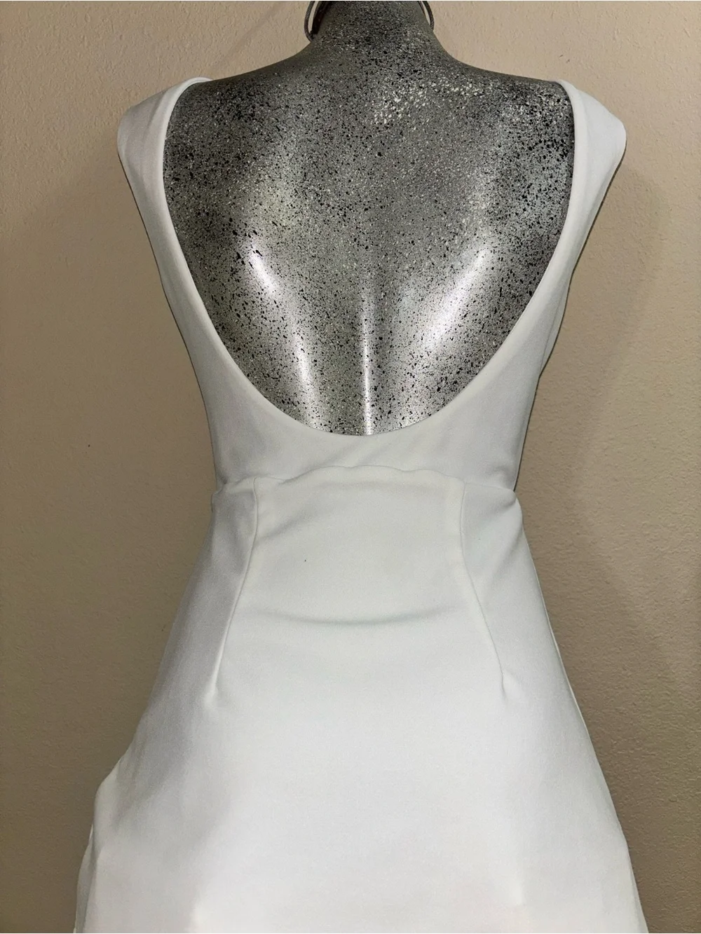 SHEIN White Sleeveless Boatneck Mini Dress with Pleated Hem